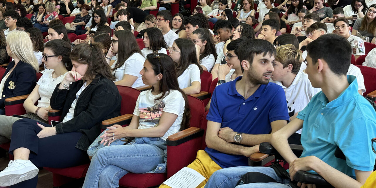 Innamorarsi del volontariato con Giovani in Volo